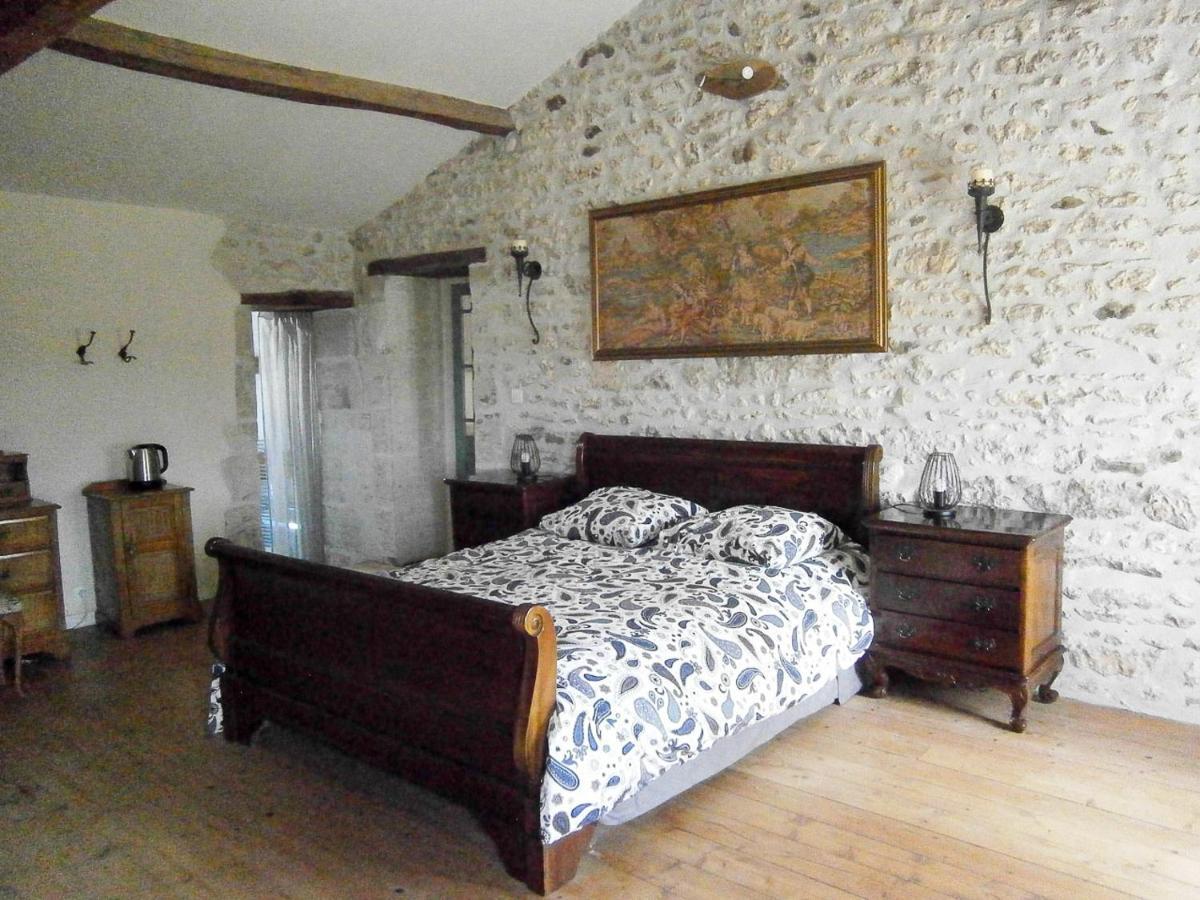 Le Charhido Saint-Fort-sur-Gironde Exterior foto