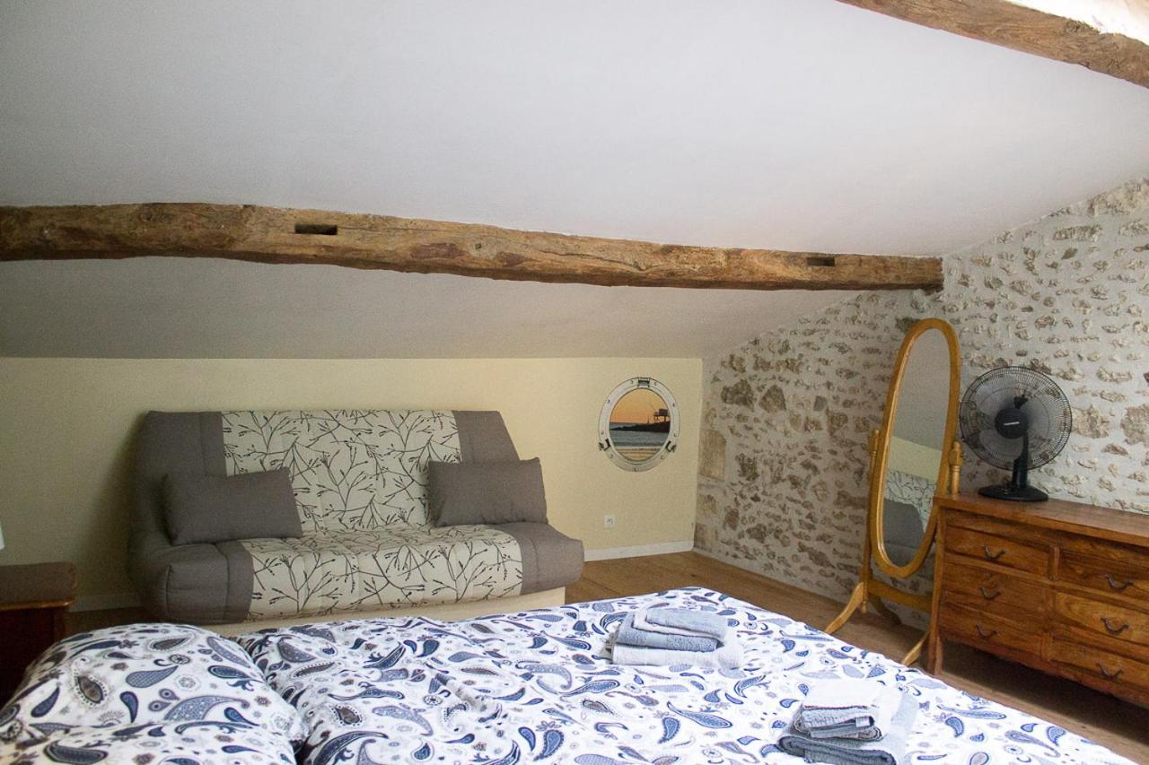 Le Charhido Saint-Fort-sur-Gironde Exterior foto